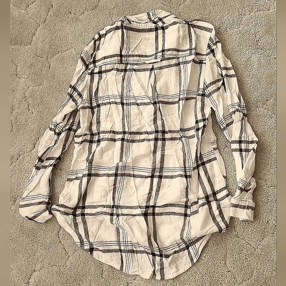 AE Flannel Button Down - Picture 3 of 3